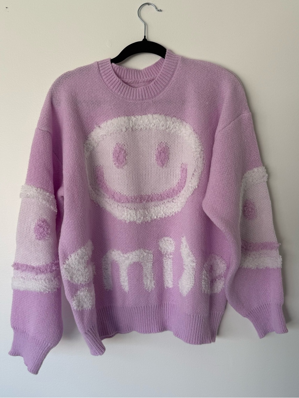 Hoodies For Heroes Oversized Fuzzy Smile Sweater NWOT - Sz: One Size